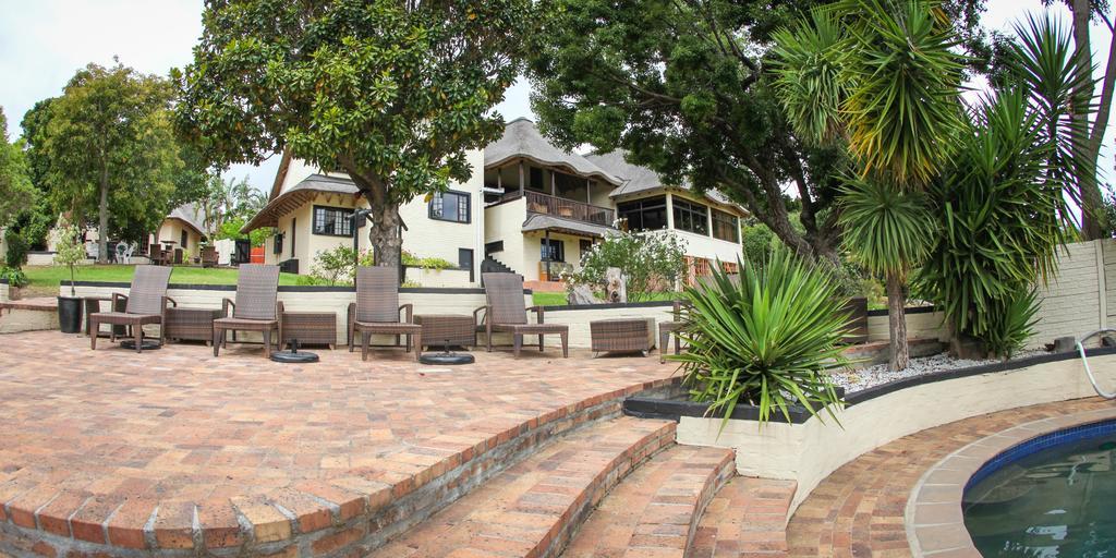 Winelands Villa Pensión y Cottages Somerset West Exterior foto